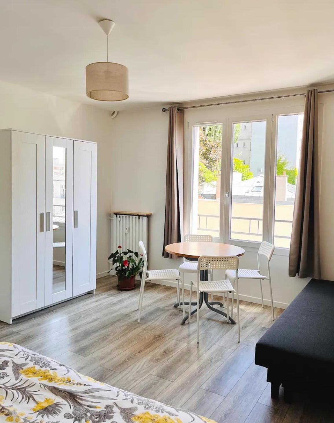 Charmant T3 Avec Parking Prive Appartement Paris