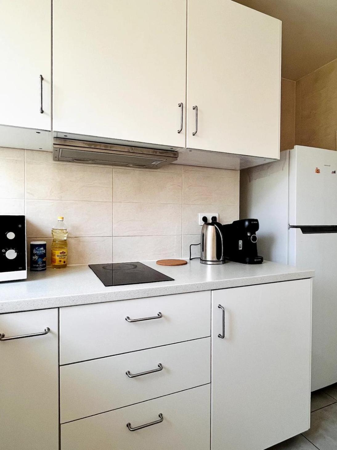 Appartement Charmant T3 Avec Parking Prive Paris